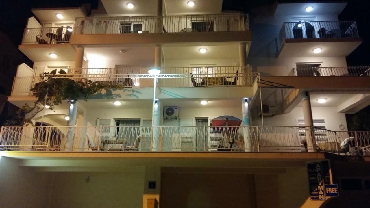 View On Th Sea Pisak Apartment Bagian luar foto